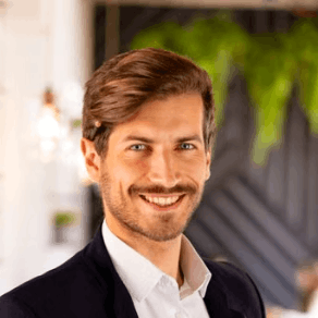 ACP_Digital_Schoener_Mann